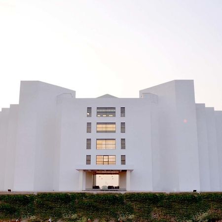 Siddhi Hotel And Resort Rājula Eksteriør bilde